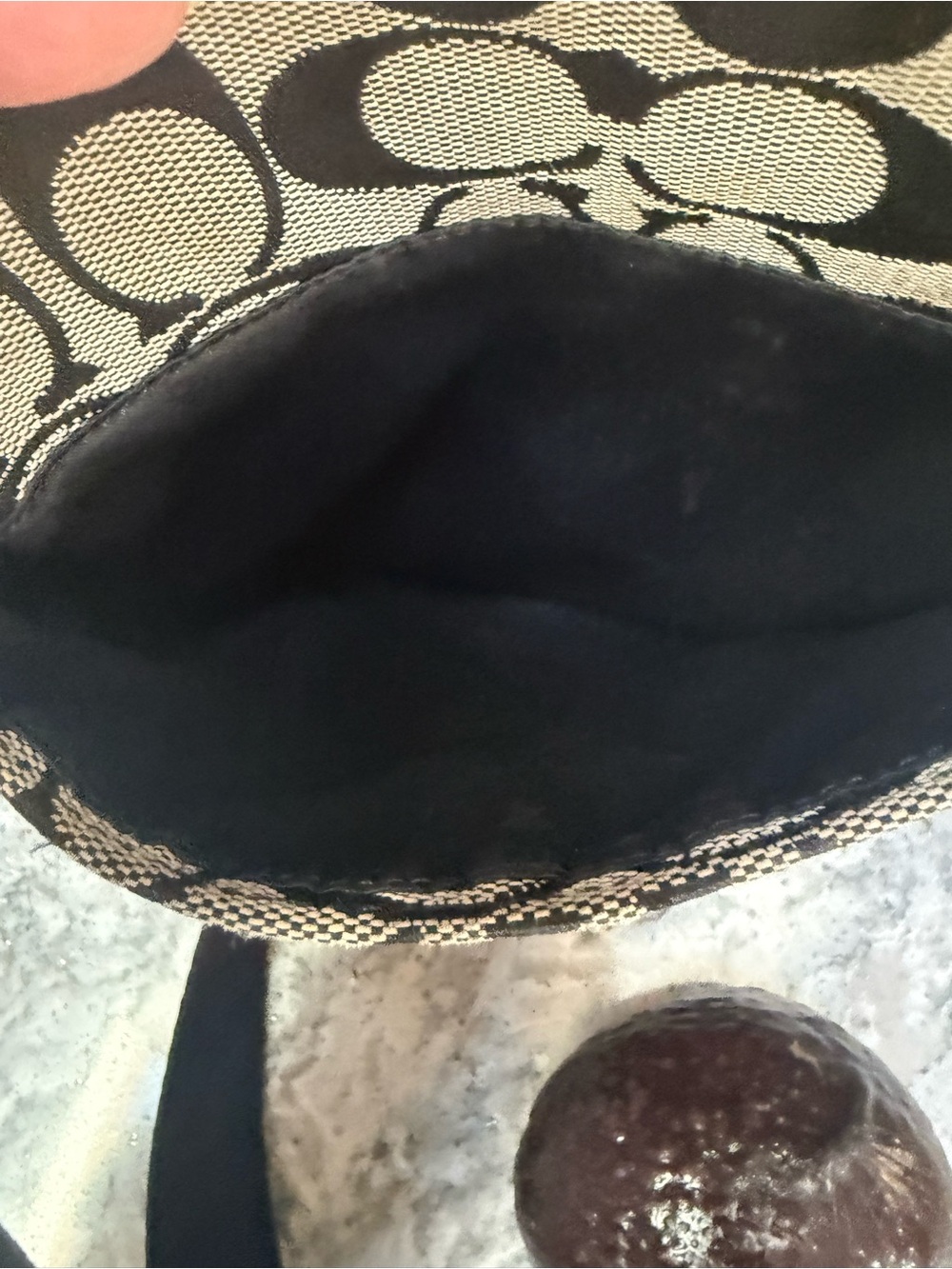 Coach Signature Crossbody - Picture 6 of 11